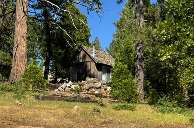 27645 E Inspiration E. Dr, Pioneer, CA 95666