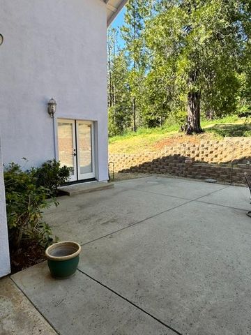 27645 E Inspiration E. Dr, Pioneer, CA 95666