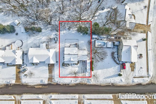 5382 Pinnacle Drive, Wyoming, MI 49519