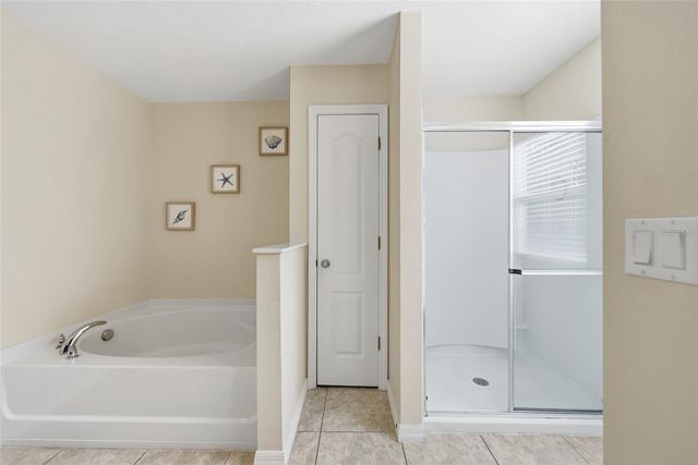 2808 ROCCELLA COURT, Kissimmee, FL 34747