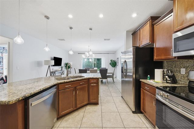2808 ROCCELLA COURT, Kissimmee, FL 34747