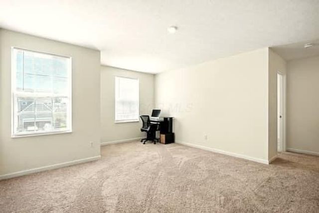 3884 Chickasaw Drive, Grove City, OH 43123