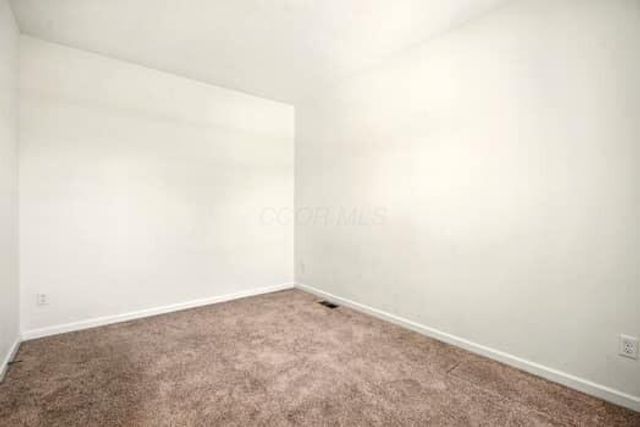 3884 Chickasaw Drive, Grove City, OH 43123