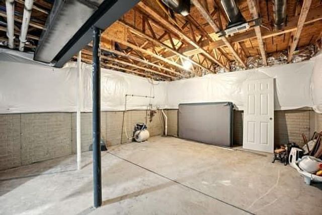 3884 Chickasaw Drive, Grove City, OH 43123