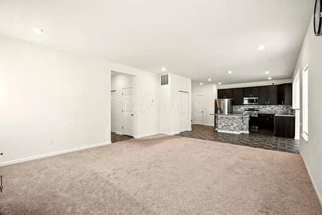 3884 Chickasaw Drive, Grove City, OH 43123