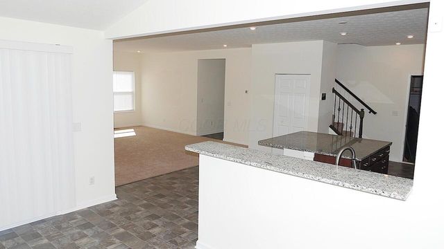 3884 Chickasaw Drive, Grove City, OH 43123