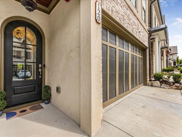 120 Via Roma, Woodstock, GA 30188