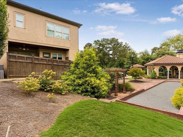 120 Via Roma, Woodstock, GA 30188