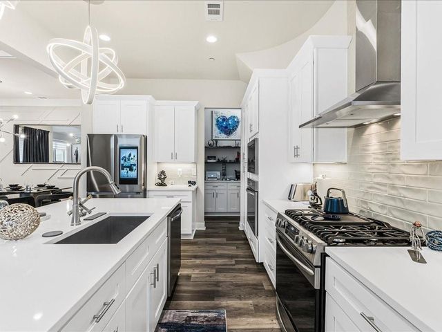 120 Via Roma, Woodstock, GA 30188