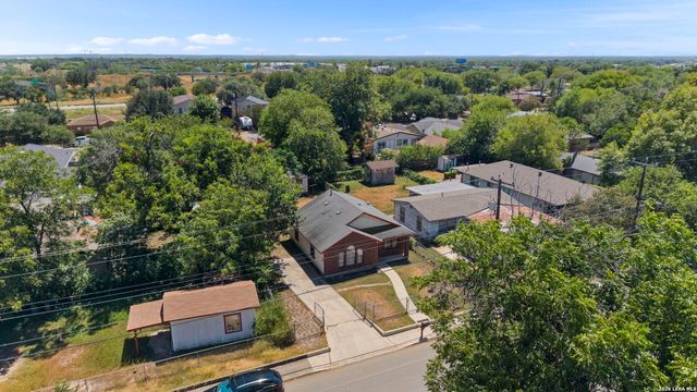 114 Iroquois, San Antonio, TX 78211