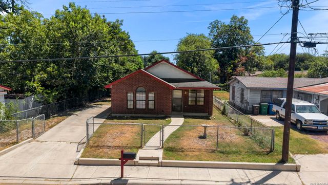 114 Iroquois, San Antonio, TX 78211