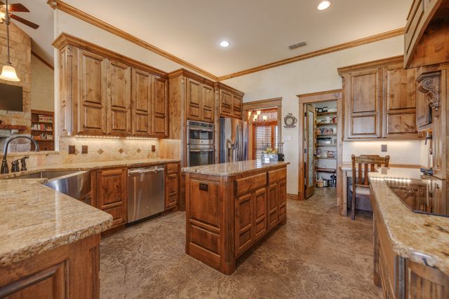173 White Dove Circle, Abilene, TX 79602