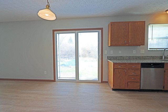 4897 Nieles Edge Drive, Columbus, OH 43232