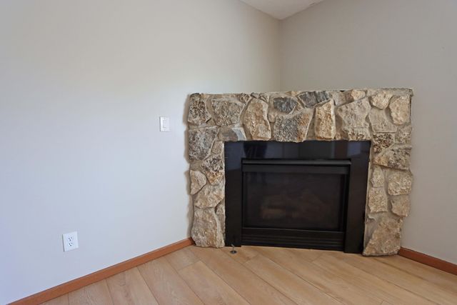 4897 Nieles Edge Drive, Columbus, OH 43232