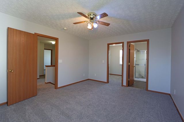 4897 Nieles Edge Drive, Columbus, OH 43232