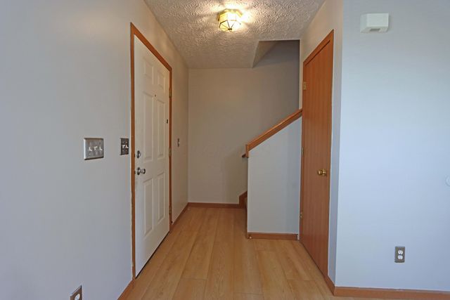 4897 Nieles Edge Drive, Columbus, OH 43232