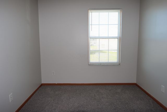 4897 Nieles Edge Drive, Columbus, OH 43232