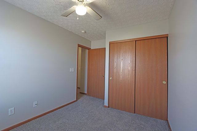 4897 Nieles Edge Drive, Columbus, OH 43232