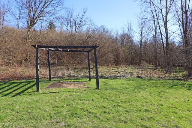 4897 Nieles Edge Drive, Columbus, OH 43232