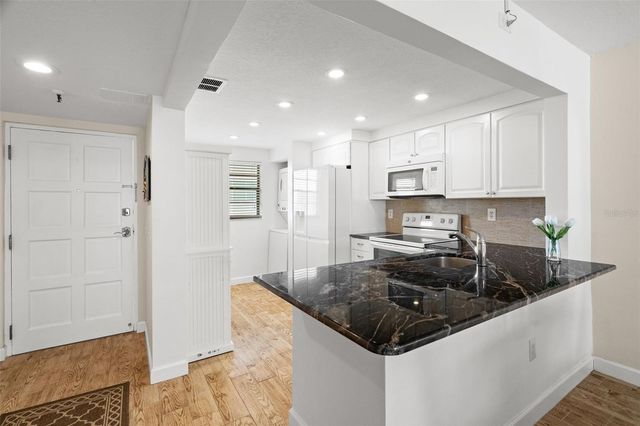 19531 GULF BOULEVARD 414, Indian Shores, FL 33785