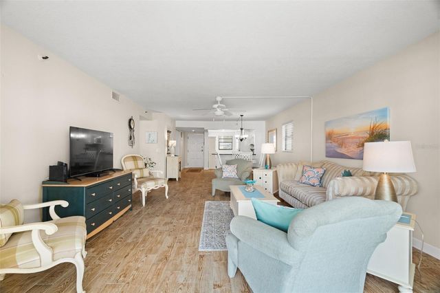 19531 GULF BOULEVARD 414, Indian Shores, FL 33785