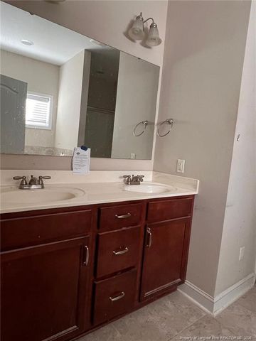 286 Sedgefield Dr Drive, Raeford, NC 28376