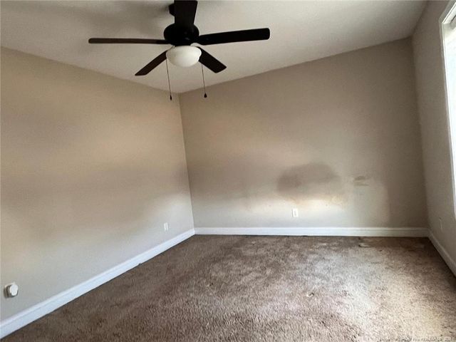 286 Sedgefield Dr Drive, Raeford, NC 28376