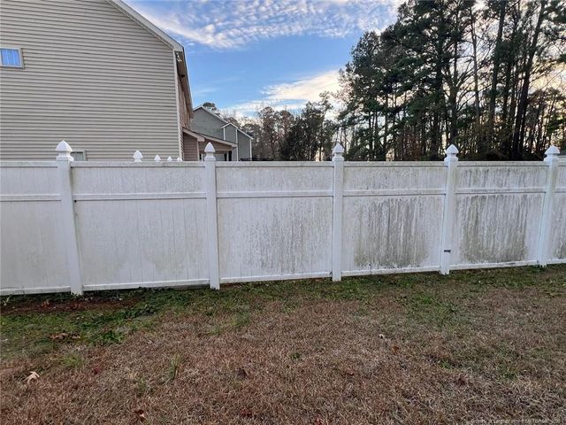 286 Sedgefield Dr Drive, Raeford, NC 28376