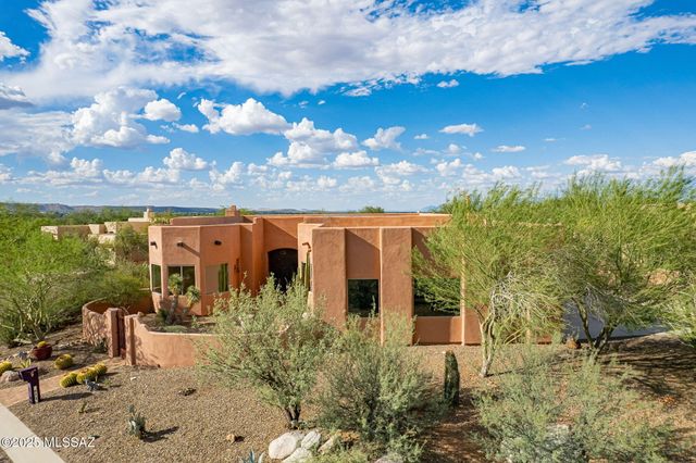 851 E Florida Saddle Court, Green Valley, AZ 85614