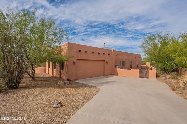 851 E Florida Saddle Court, Green Valley, AZ 85614