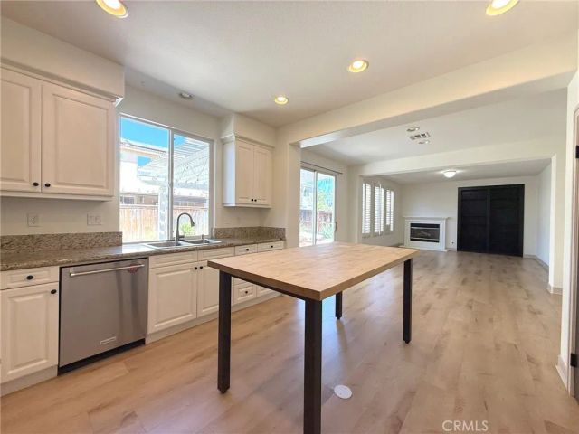 28910 Newport, Temecula, CA 92591
