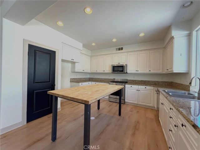 28910 Newport, Temecula, CA 92591