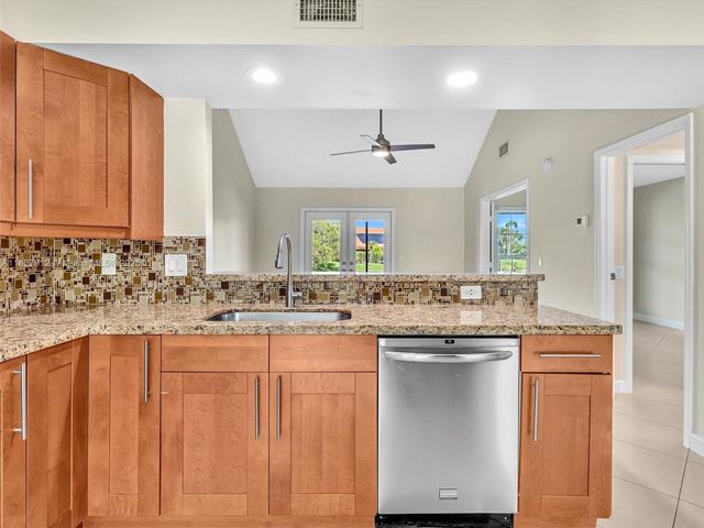 10323 Hidden Springs Ct 10323, Boca Raton, FL 33498