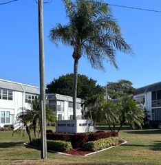 3280 Lake Osborne Drive 206, Lake Worth Beach, FL 33461