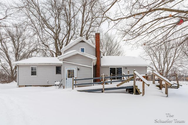 4885 Gavin Lake Road Ne, Grattan Twp, MI 49301