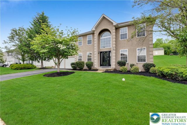 113 Walker Drive, Allen Twp, PA 18067