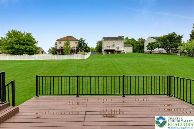 113 Walker Drive, Allen Twp, PA 18067