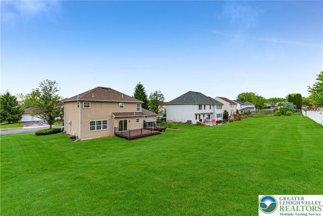 113 Walker Drive, Allen Twp, PA 18067