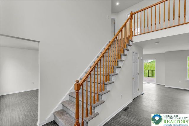 113 Walker Drive, Allen Twp, PA 18067