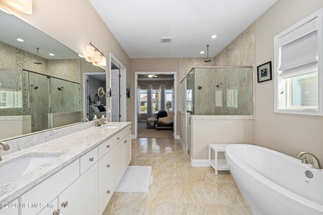 102 GLENNEYRE Circle, St. Augustine, FL 32092