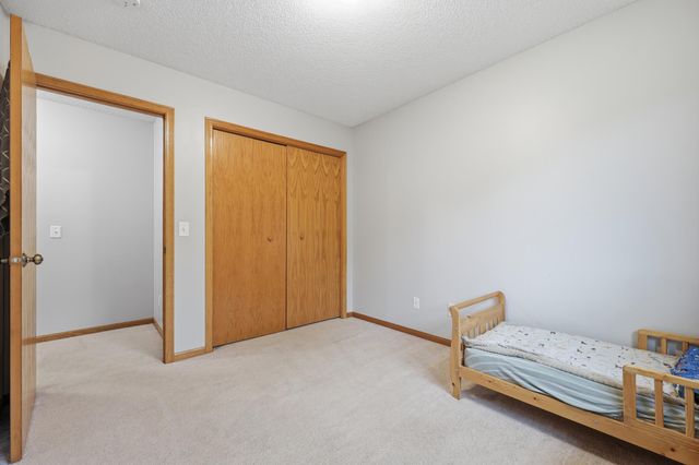 12468 65th Street NE, Albertville, MN 55301