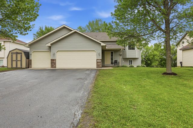 12468 65th Street NE, Albertville, MN 55301