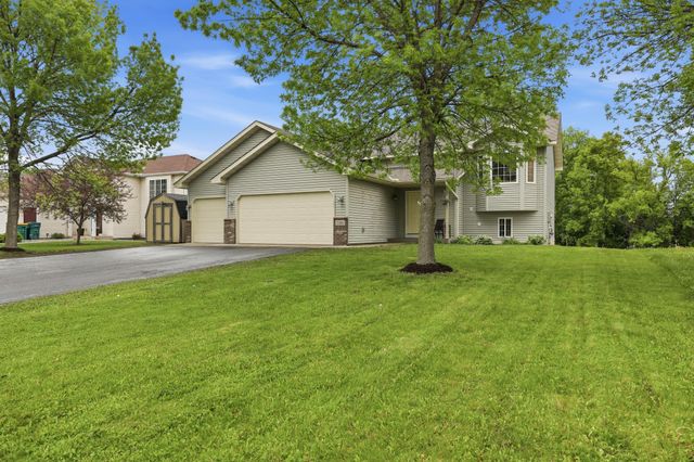 12468 65th Street NE, Albertville, MN 55301