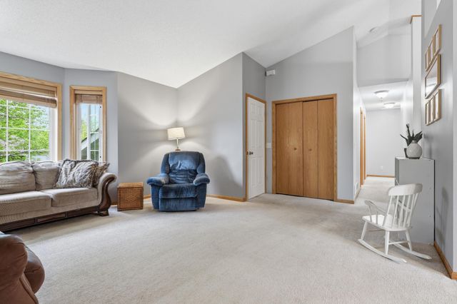 12468 65th Street NE, Albertville, MN 55301