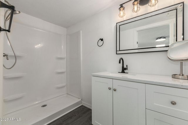 555 W WARNER Road 125, Chandler, AZ 85225