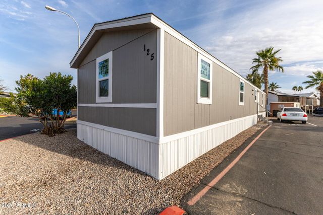 555 W WARNER Road 125, Chandler, AZ 85225