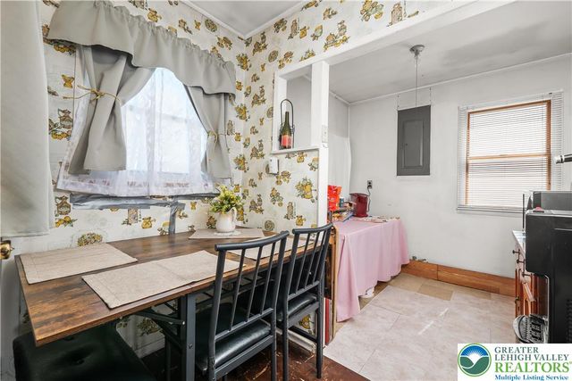 2824 Arcadia Avenue, Allentown City, PA 18103