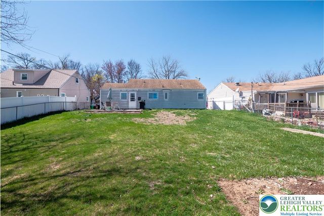 2824 Arcadia Avenue, Allentown City, PA 18103