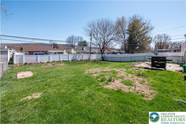2824 Arcadia Avenue, Allentown City, PA 18103