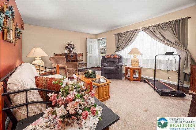 2824 Arcadia Avenue, Allentown City, PA 18103